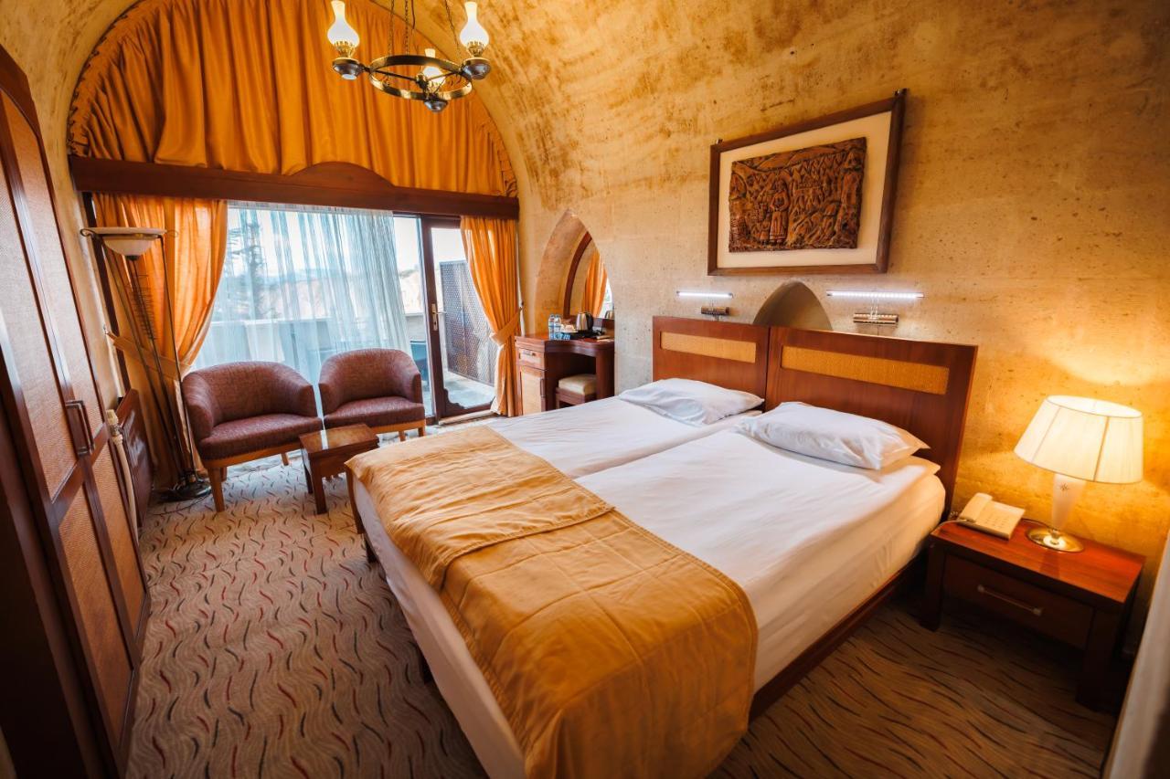อูชิซาร์ กายา โอเต็ล Hotel อุตชิซาร์ ภายนอก รูปภาพ