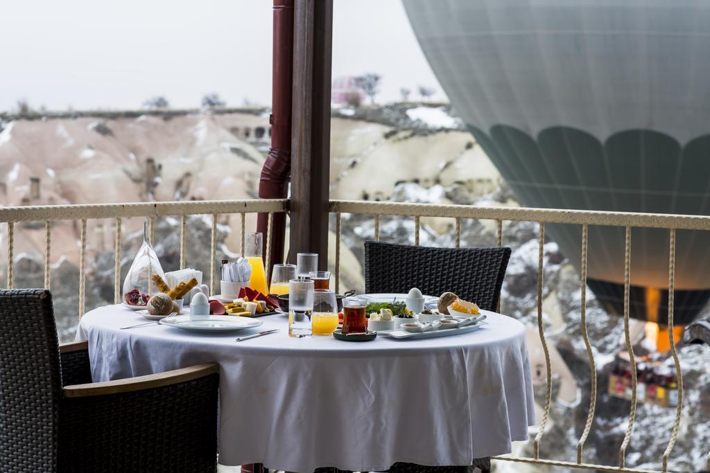 อูชิซาร์ กายา โอเต็ล Hotel อุตชิซาร์ ภายนอก รูปภาพ
